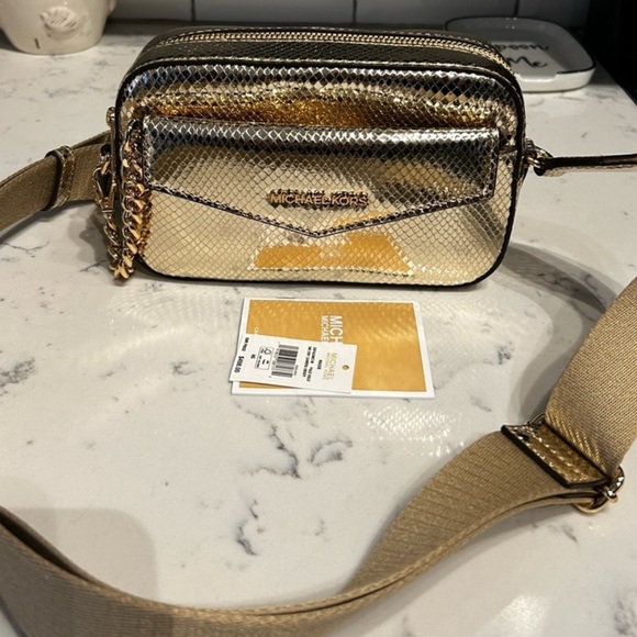 Michael Kors 2-in-1 Maisy camera bag gold new - Picture 5 of 9